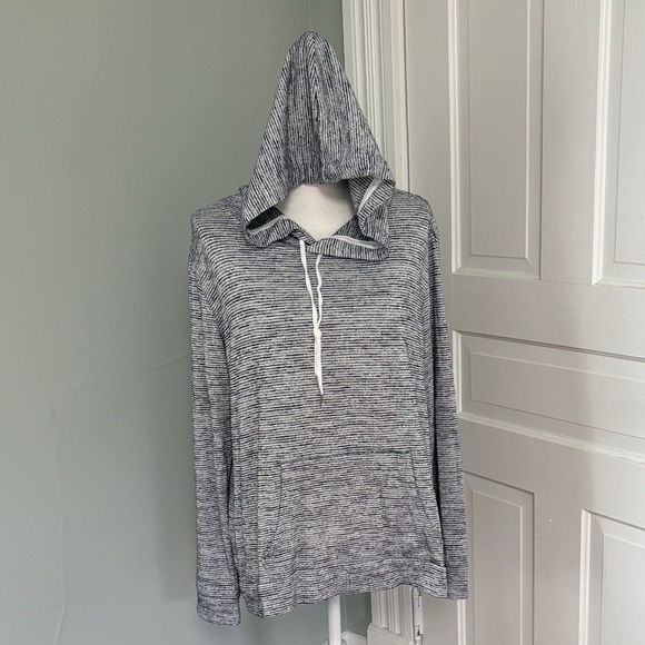 Stitch Fix Market & Spruce Lightweight Gray Hooded women’s Sweater size XL - Picture 1 of 5